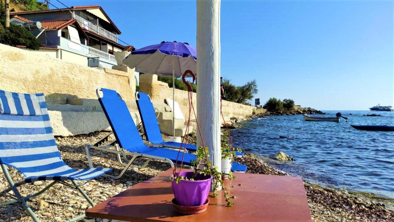 Elena'S Seafront Deluxe Studios Akrotiri  Exterior foto