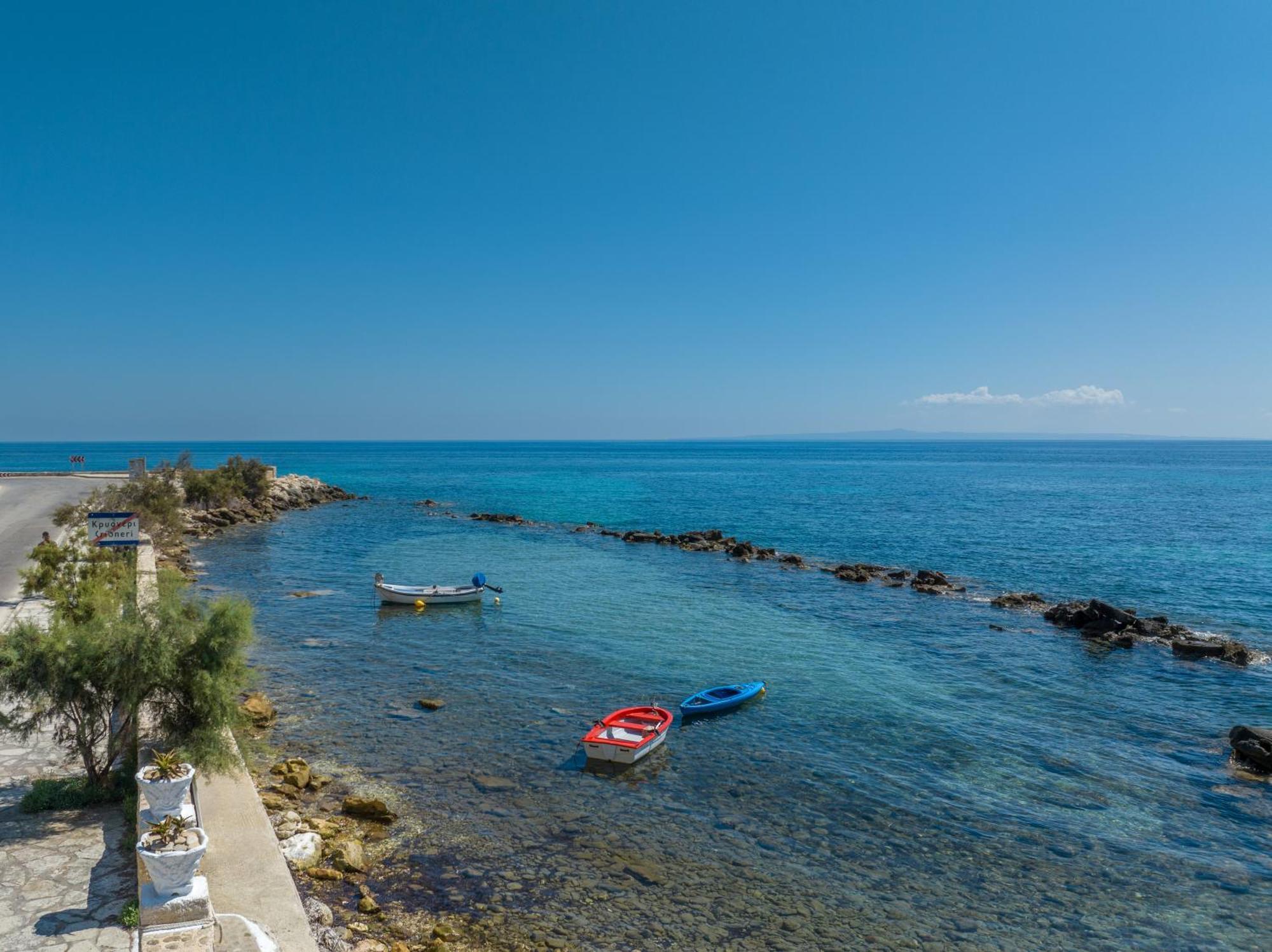 Elena'S Seafront Deluxe Studios Akrotiri  Exterior foto